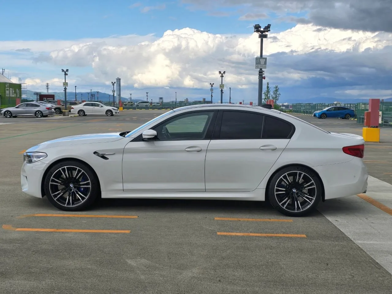 Car thumbnail